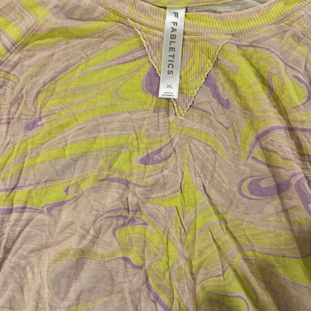 Fabletics Marble Crop Top in Purple and Yellow
